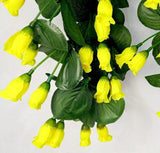 Arandela Dourada com Buquê Caído de Mini Botões - Amarelo - 30X88cm - MarketFlor
